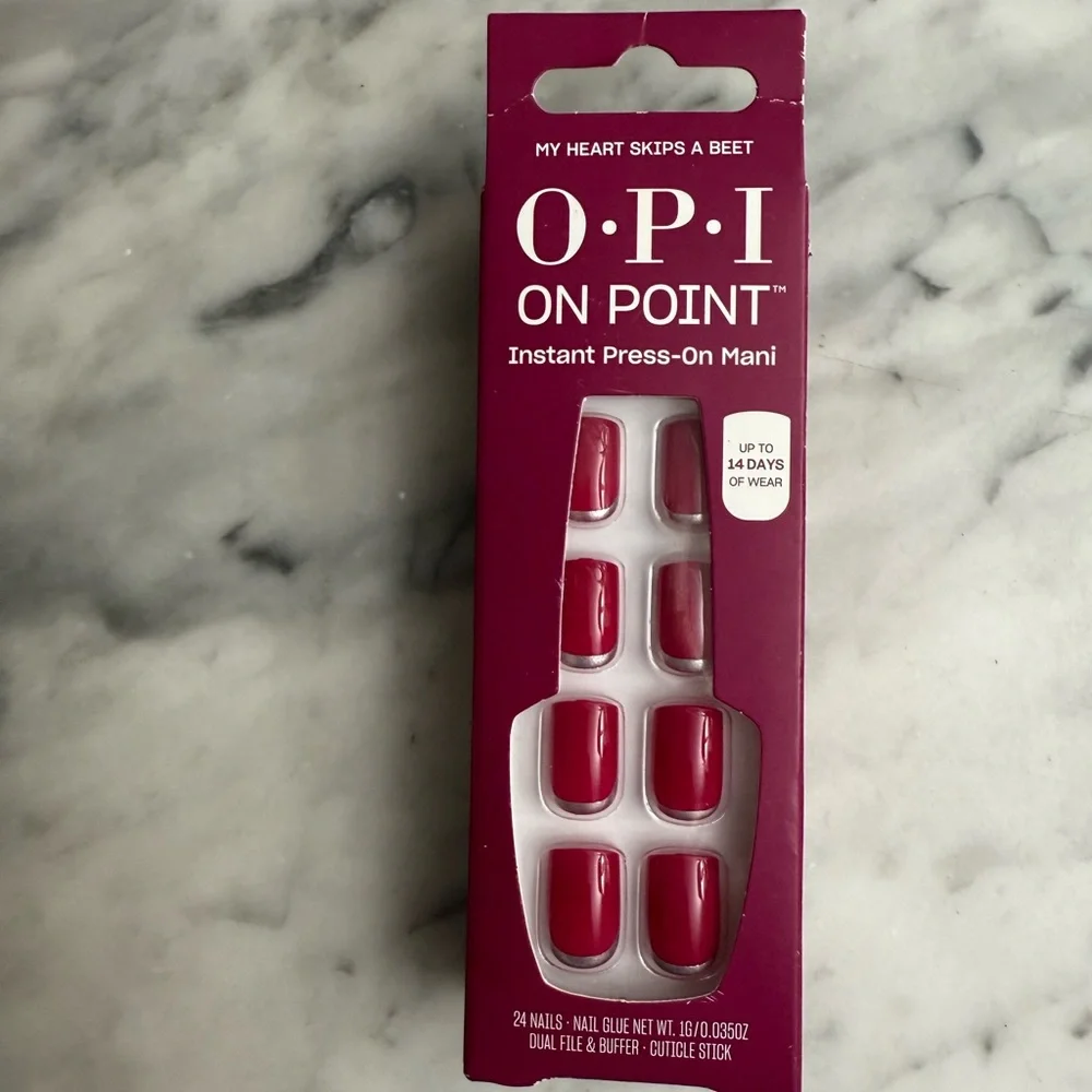 OPI Vibrant Press-On Nails My Heart Skips a beet short squoval NEW IN BOX